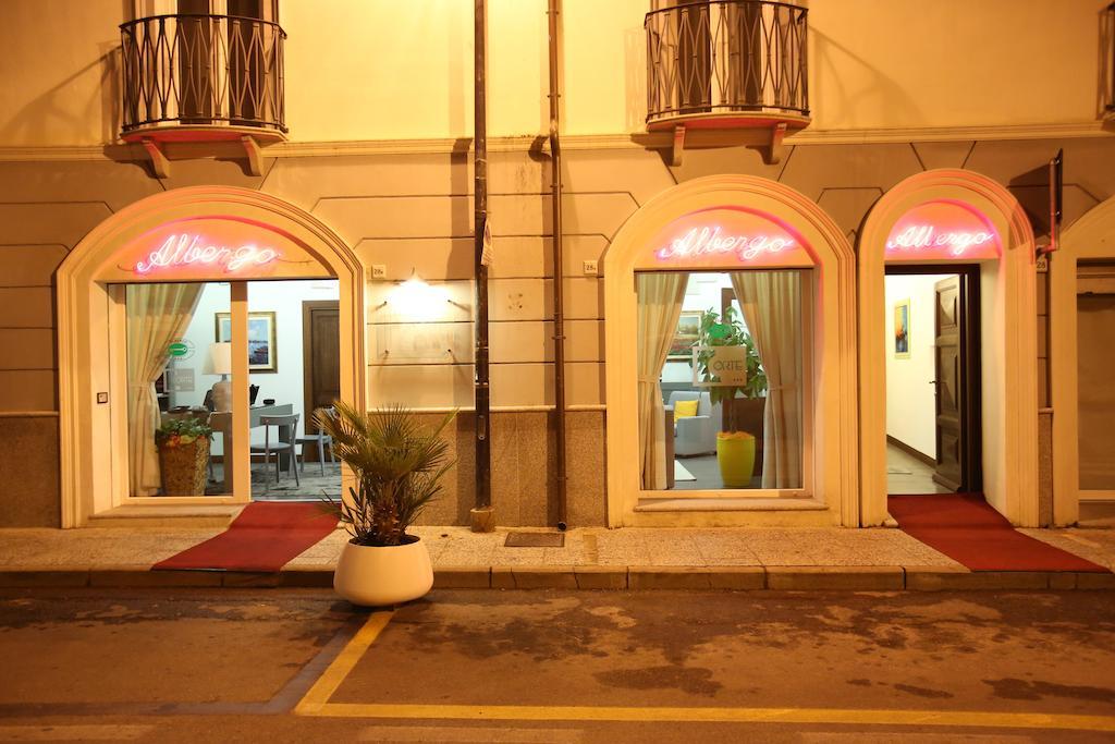 Albergo Residenziale La Corte トルトリ エクステリア 写真